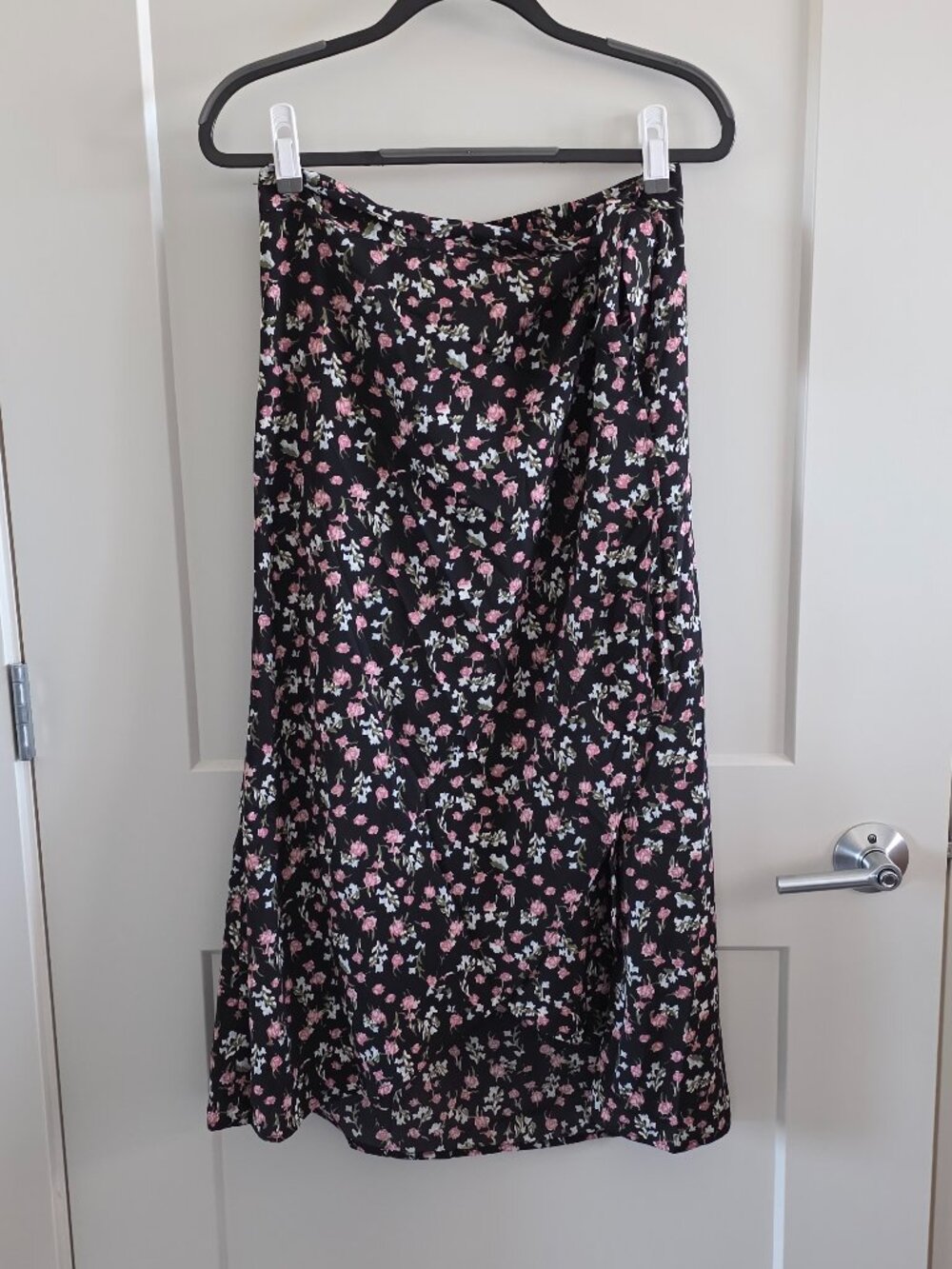 NWT Newchoice Black Floral Wrap Skirt
